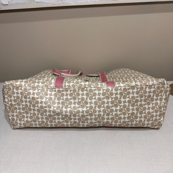 Coach Heritage Stripe Signature Chelsea Tote (2010) - Style F15137 - Picture 10 of 15